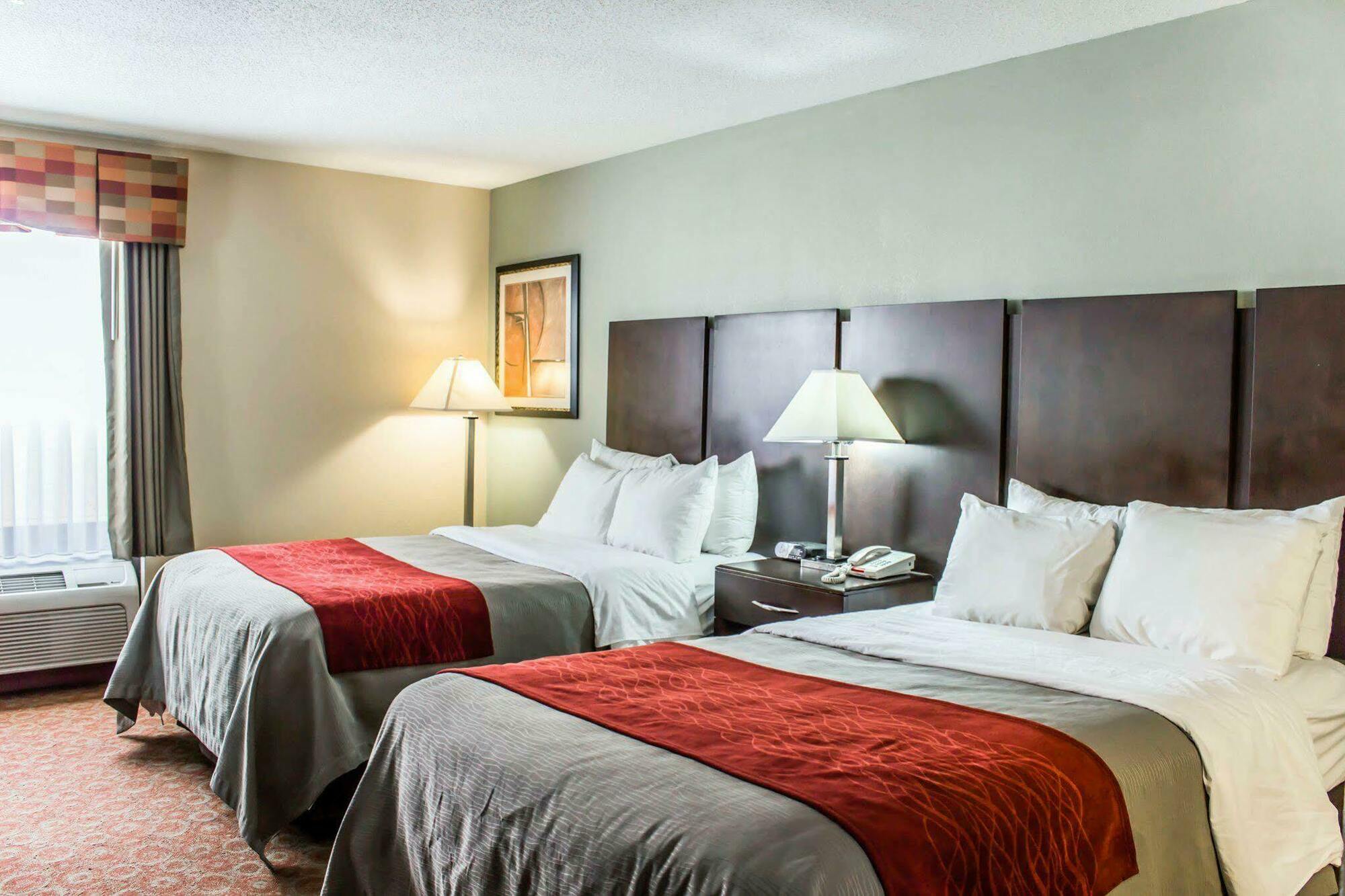Quality Inn Raleigh Downtown Exterior photo